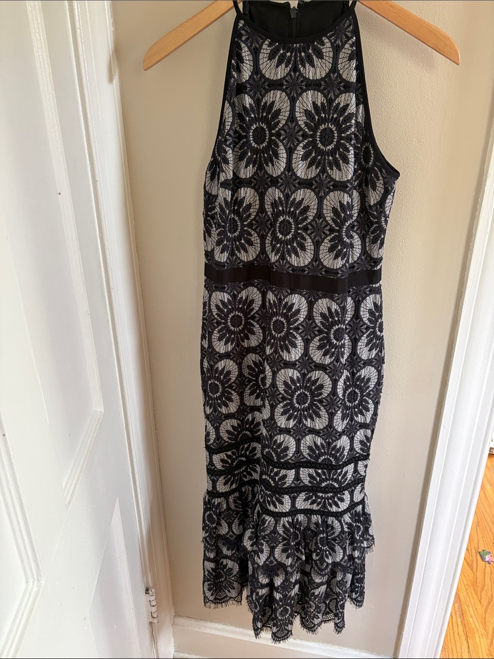 Banana Republic Black and White Floral Lace Halter Midi Ruffle Mermaid Dress - Picture 2 of 7